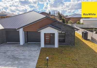 Partically Furnished Executive Duplex!: NSW Inverell, NSW 2360 DuplexSemi-detached | Prop-GPT the AI-Powered Property Portal