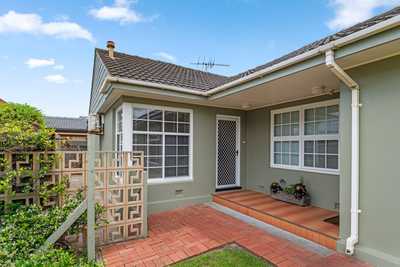 4/4 Chetwynd Street, WEST BEACH, SA 5024 - House for Rent - harcourts.net: SA West Beach, SA 5024 House | Prop-GPT the AI-Powered Property Portal