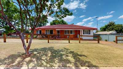 Beautifully renovated South Dubbo home: NSW Dubbo, NSW 2830 House | Prop-GPT the AI-Powered Property Portal