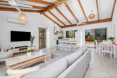 FURNISHED COASTAL LIFESTYLE!: QLD Trinity Beach, QLD 4879 House | Prop-GPT the AI-Powered Property Portal