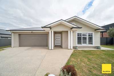 Stunning Family Home: VIC Strathfieldsaye, VIC 3551 House | Prop-GPT the AI-Powered Property Portal