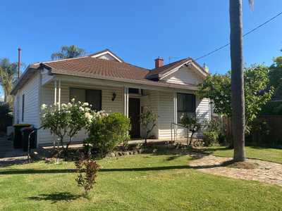 Renovated Family Home In Perfect Location: VIC Benalla, VIC 3672 House | Prop-GPT the AI-Powered Property Portal