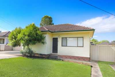 24 Dan Crescent, COLYTON, NSW 2760 - House for Rent - harcourts.net: NSW Colyton, NSW 2760 House | Prop-GPT the AI-Powered Property Portal