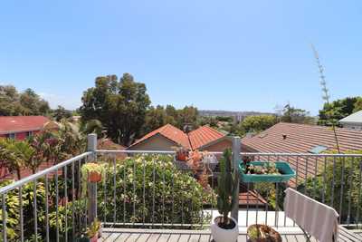 BRIGHT TWO BEDROOM APARTMENT -  WALK TO BEACH!: NSW North Bondi, NSW 2026 Unit | Prop-GPT the AI-Powered Property Portal