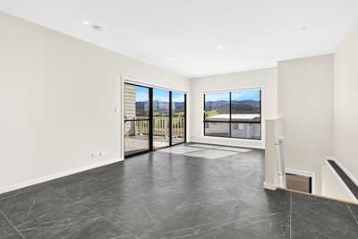 3 Bedroom Home: NSW Tullimbar, NSW 2527 DuplexSemi-detached | Prop-GPT the AI-Powered Property Portal