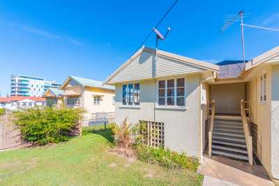 Beachfront Duplex!: QLD Redcliffe, QLD 4020 House | Prop-GPT the AI-Powered Property Portal