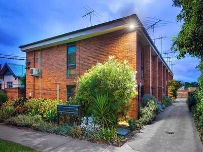 7/118 Miller Street, FITZROY NORTH, VIC 3068 - Unit for Rent - harcourts.net: VIC Fitzroy North, VIC 3068 Property | Prop-GPT the AI-Powered Property Portal