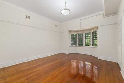 Elegant Art Deco Apartment with Sunroom and Leafy Outlook: NSW Elizabeth Bay, NSW 2011 Apartment | Prop-GPT the AI-Powered Property Portal