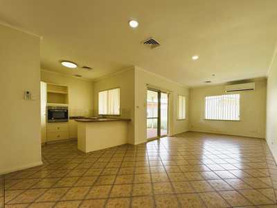 Convenient location, generous 3 bedroom 2 bathroom home: WA Nickol, WA 6714 DuplexSemi-detached | Prop-GPT the AI-Powered Property Portal