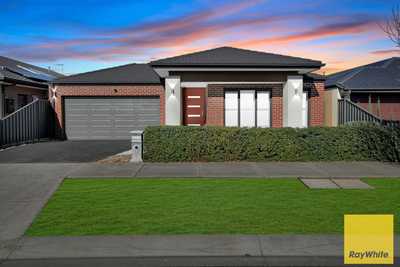 Perfect Family Living in Fraser Rise:   House | Prop-GPT the AI-Powered Property Portal
