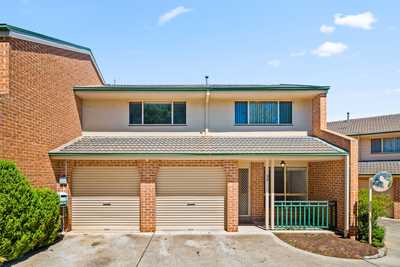 Beautifully Maintained & Recently Renovated - 3 bedroom townhouse!: NSW Queanbeyan East, NSW 2620 Townhouse | Prop-GPT the AI-Powered Property Portal