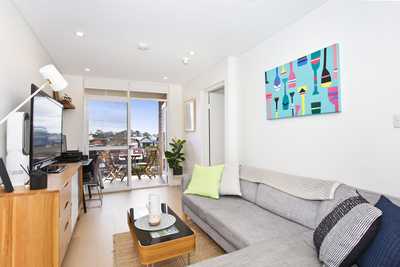 Renovated apartment with stunning views: NSW Lilyfield, NSW 2040 Apartment | Prop-GPT the AI-Powered Property Portal