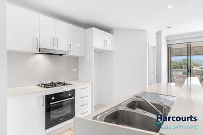 804/273-275 Mann Street, GOSFORD, NSW 2250 - Apartment for Rent - harcourts.net: NSW Gosford, NSW 2250 Property | Prop-GPT the AI-Powered Property Portal