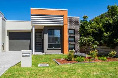 Family-Friendly Living in a Quiet Hillcrest Street: QLD Hillcrest, QLD 4118 House | Prop-GPT the AI-Powered Property Portal