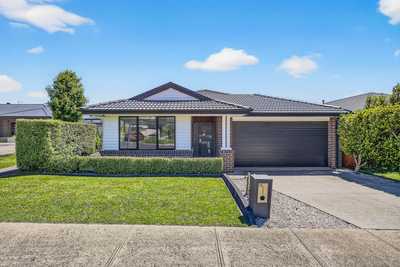Modern Living in the Heart of Livingston Estate: VIC Cranbourne East, VIC 3977 House | Prop-GPT the AI-Powered Property Portal