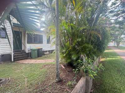 MOST AFFORDABLE UNIT ON THE PENINSULA!!: QLD Woody Point, QLD 4019 Unit | Prop-GPT the AI-Powered Property Portal