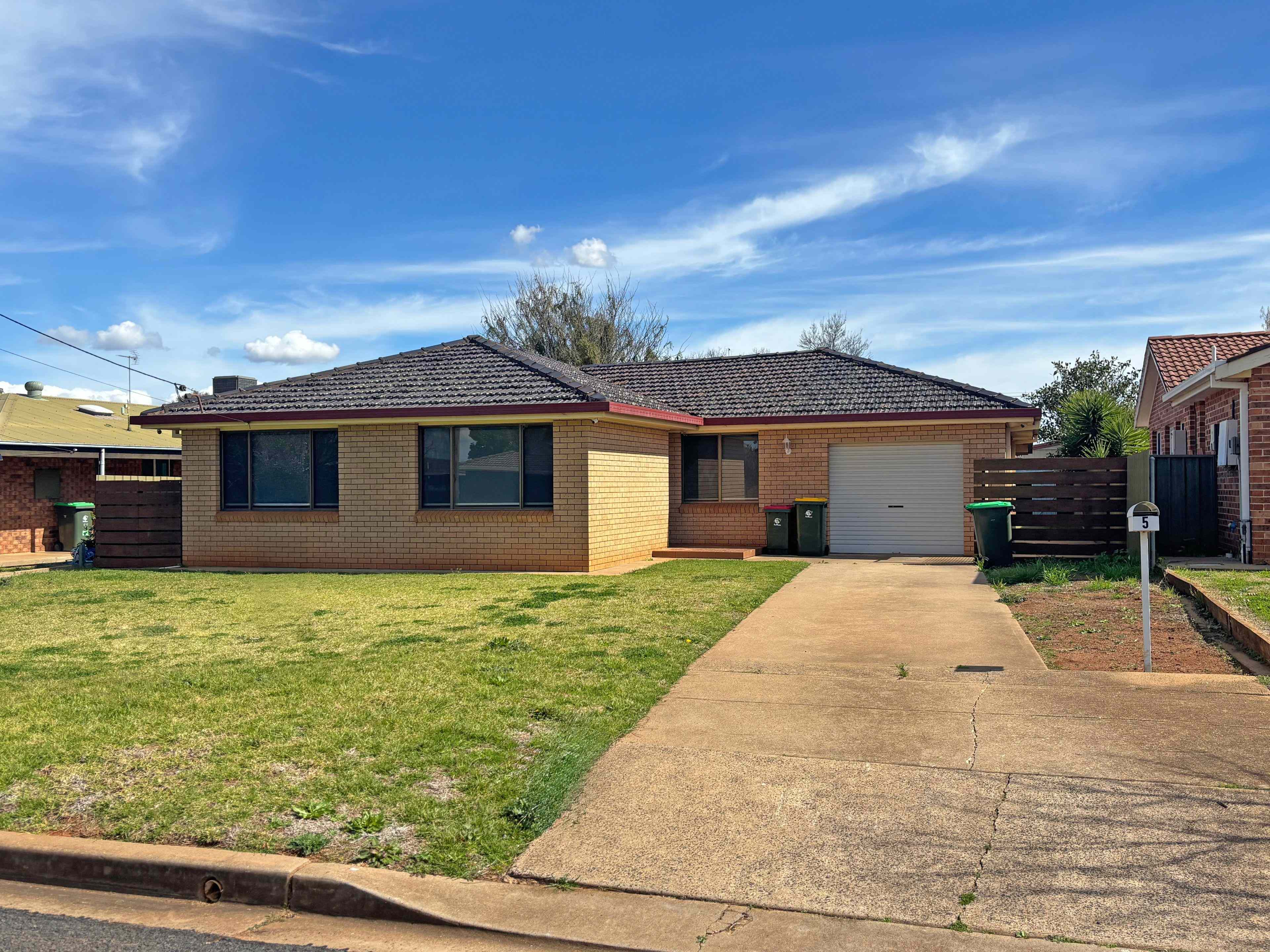 Home For Rent: NSW Dubbo, NSW 2830 House | Prop-GPT the AI-Powered Property Portal