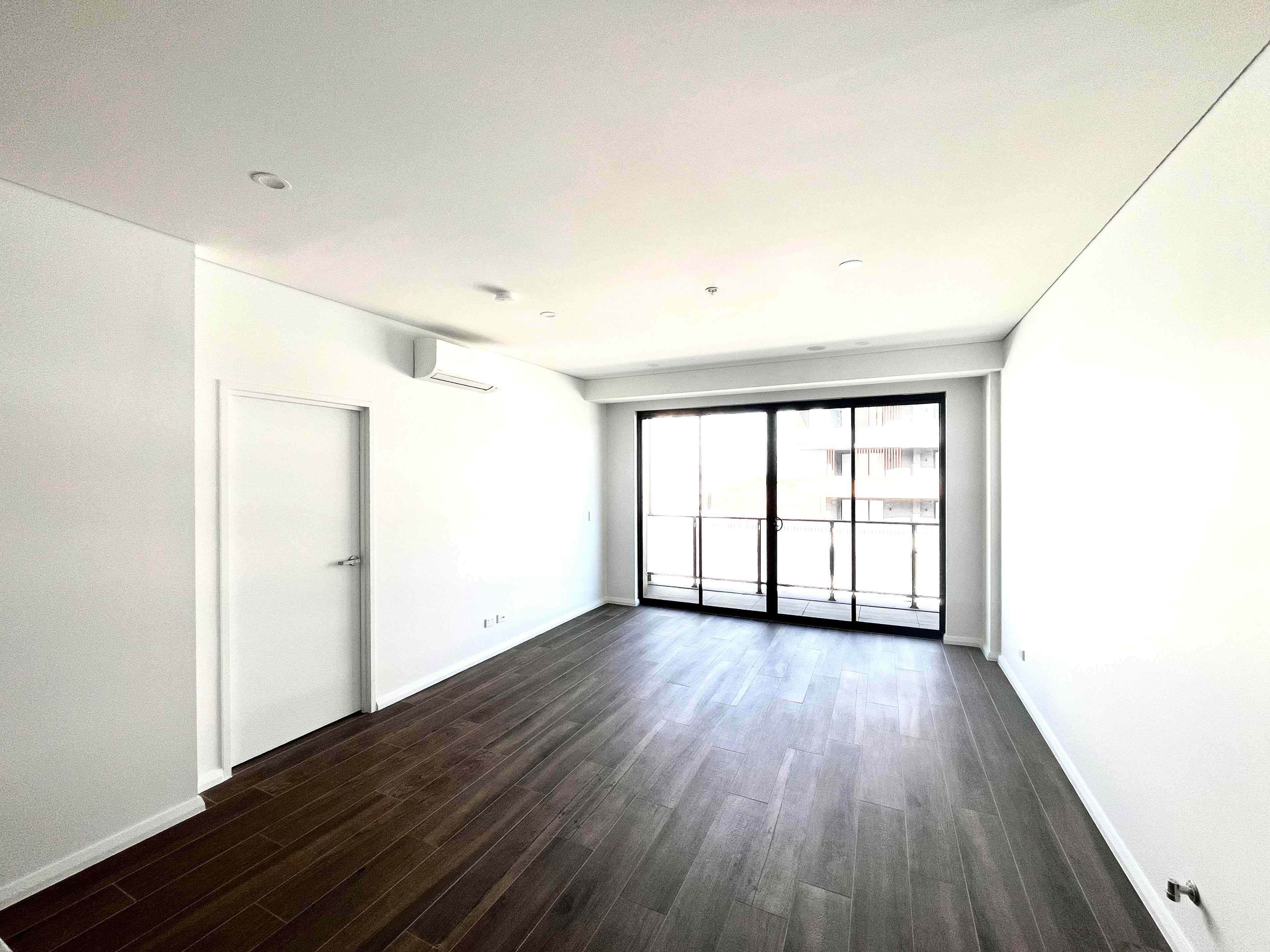 Prop-GPT: Apartment: NSW Rouse Hill, NSW 2155 Home For Rent