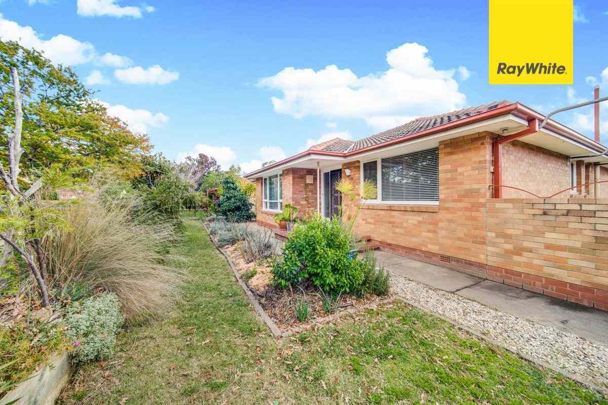 Prop-GPT: House: ACT Dickson, ACT 2602 Home For Rent