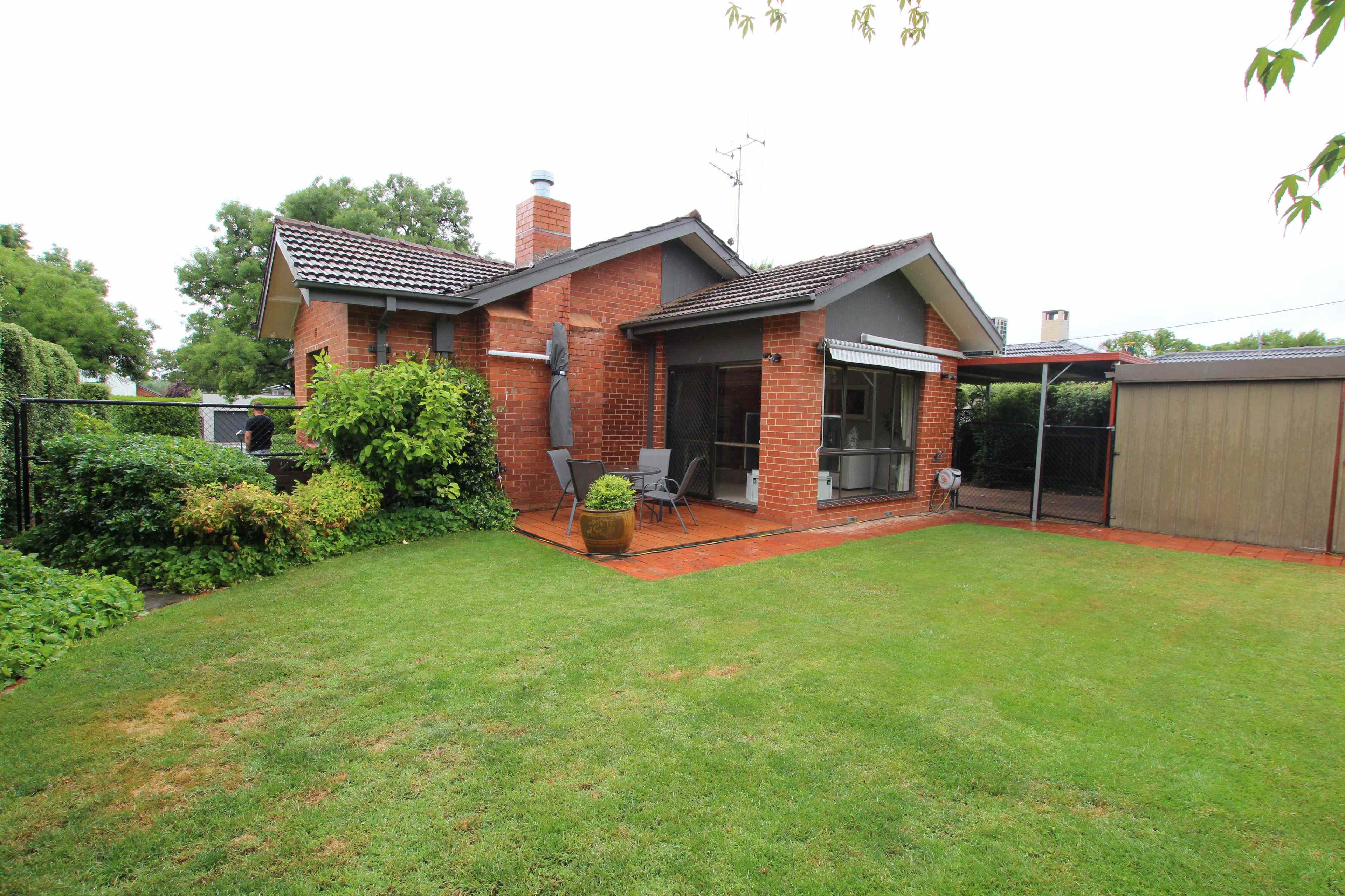 Prop-GPT: House: ACT Narrabundah, ACT 2604 Home For Rent