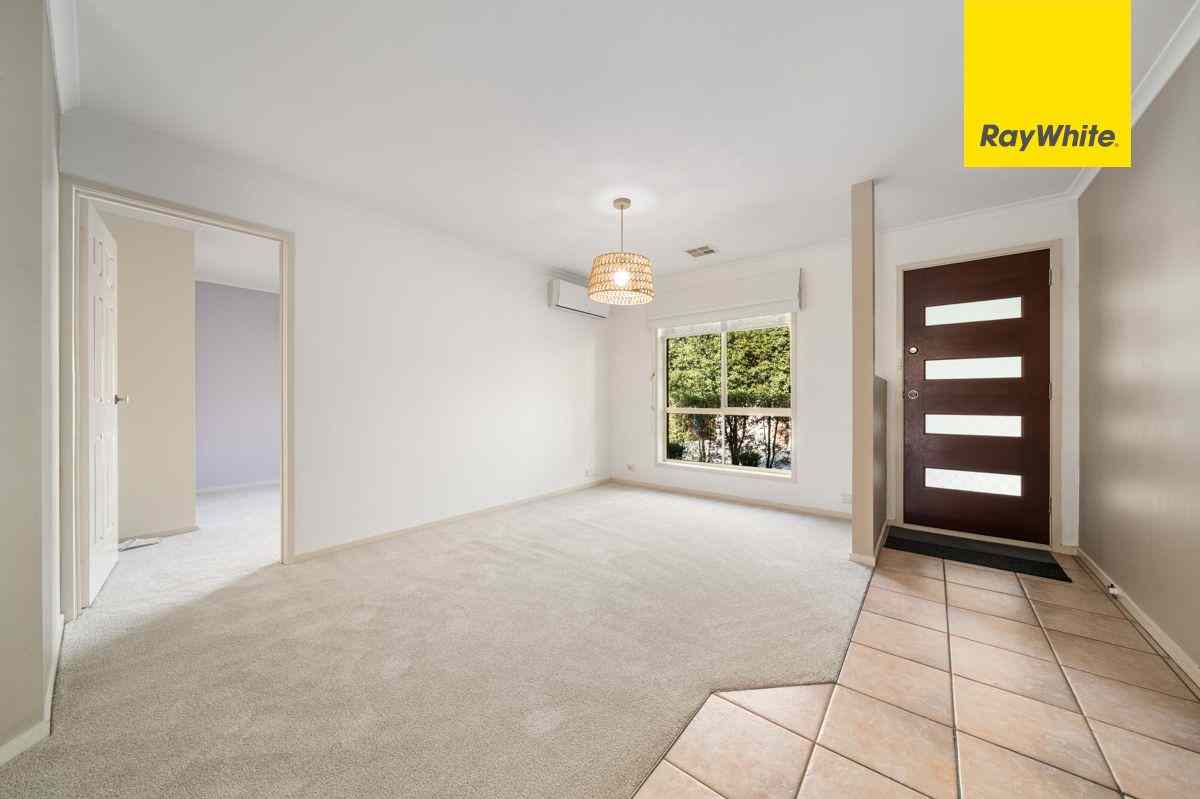 Prop-GPT: Townhouse: ACT Nicholls, ACT 2913 Home For Rent