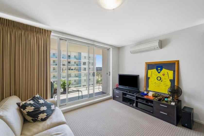 Prop-GPT: Apartment: ACT Belconnen, ACT 2617 Home For Rent
