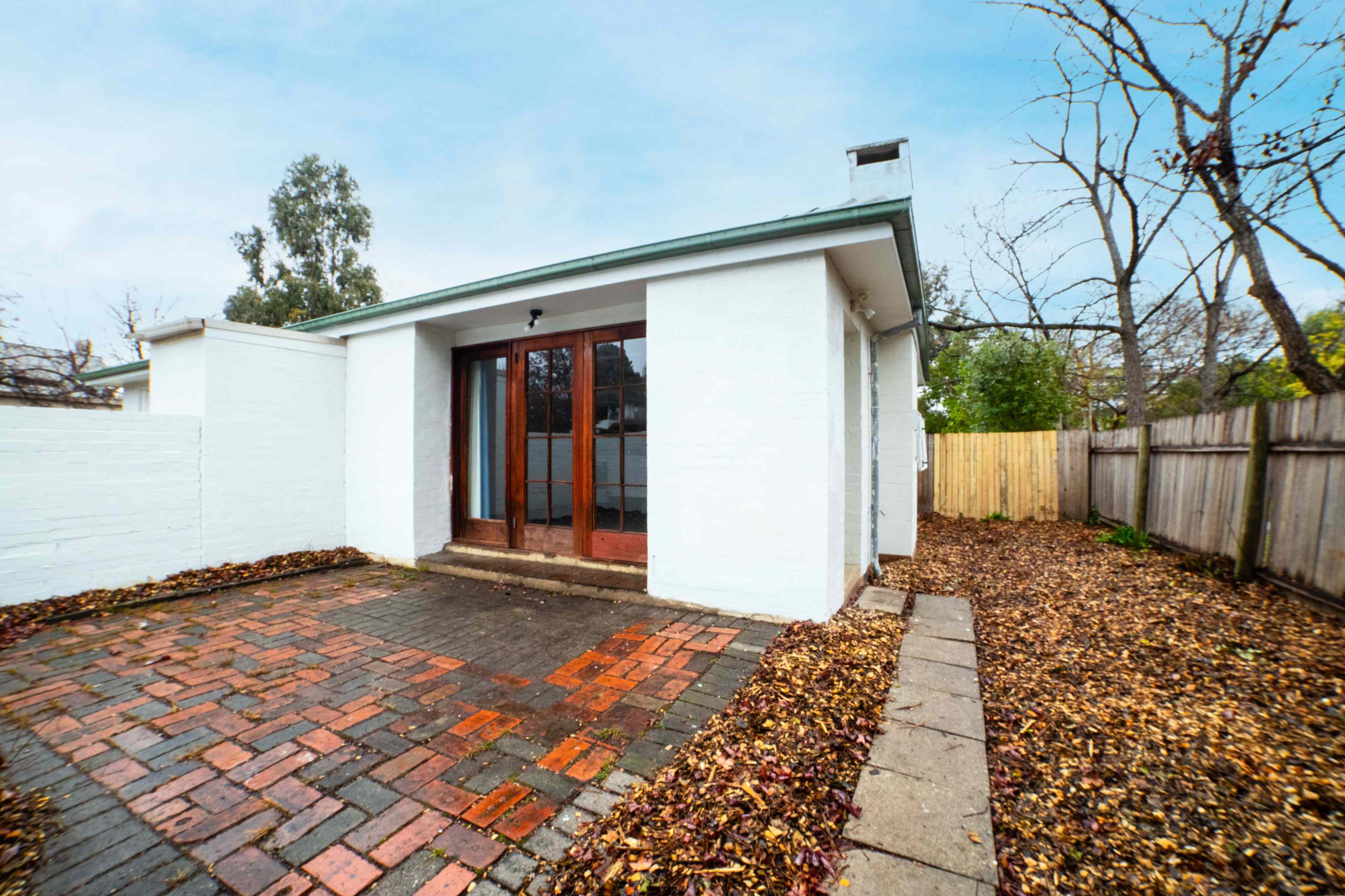 Prop-GPT: Unit: ACT Braddon, ACT 2612 Home For Rent