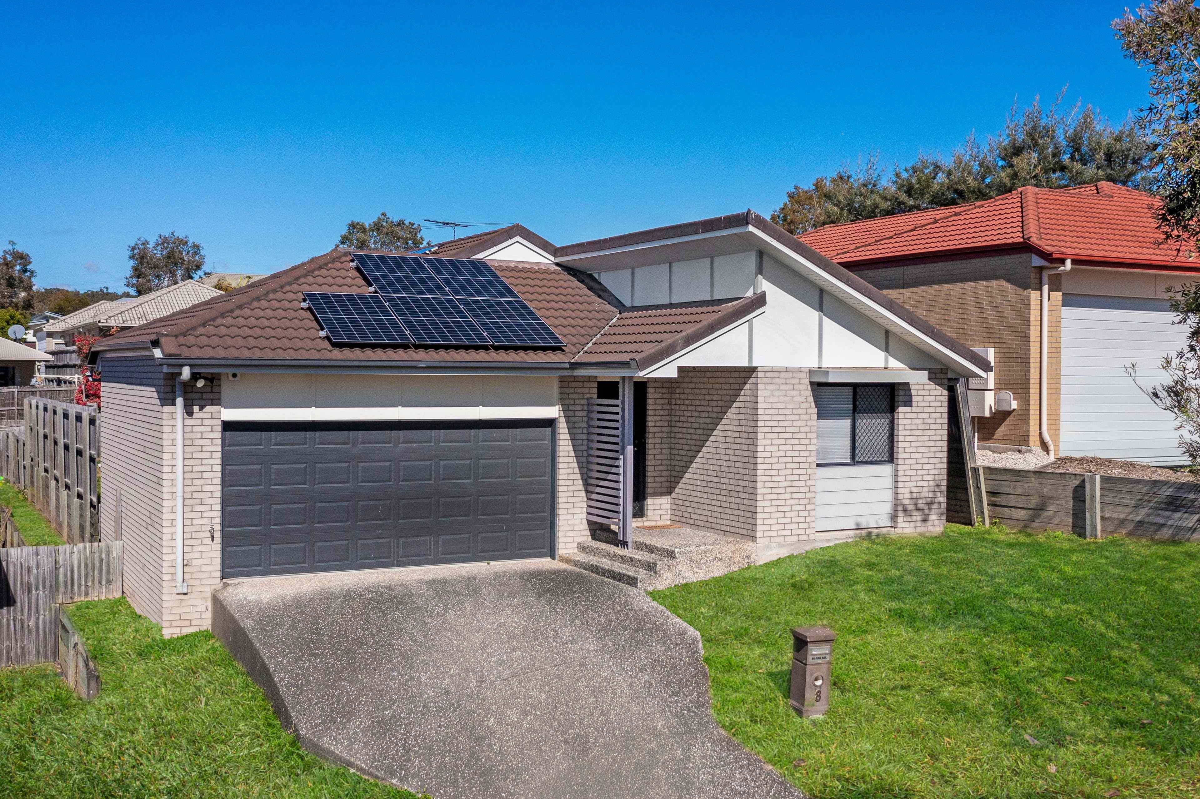 Prop-GPT: House: QLD Springfield Lakes, QLD 4300 Home For Rent