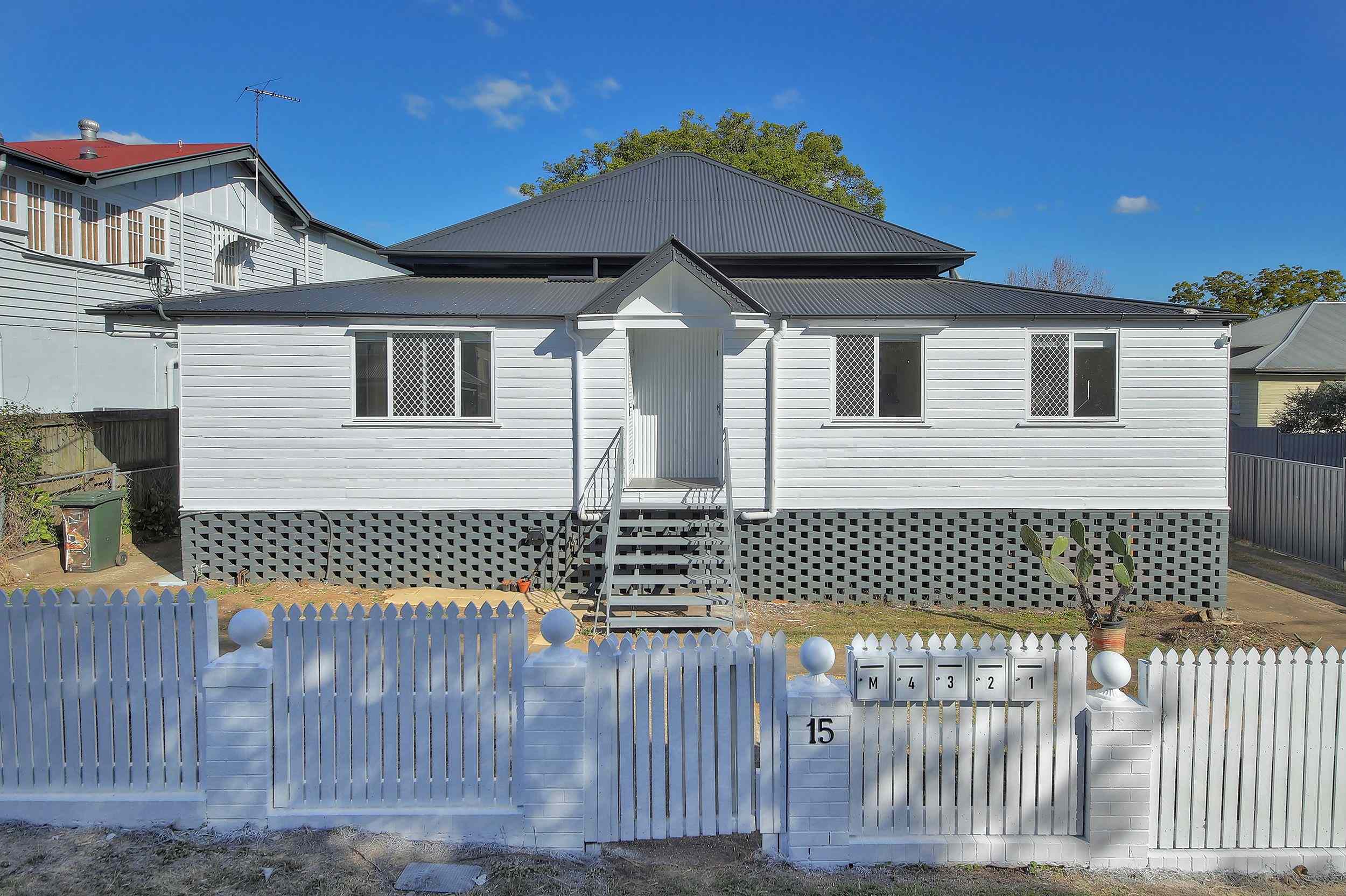 Prop-GPT: Flat: QLD Wooloowin, QLD 4030 Home For Rent