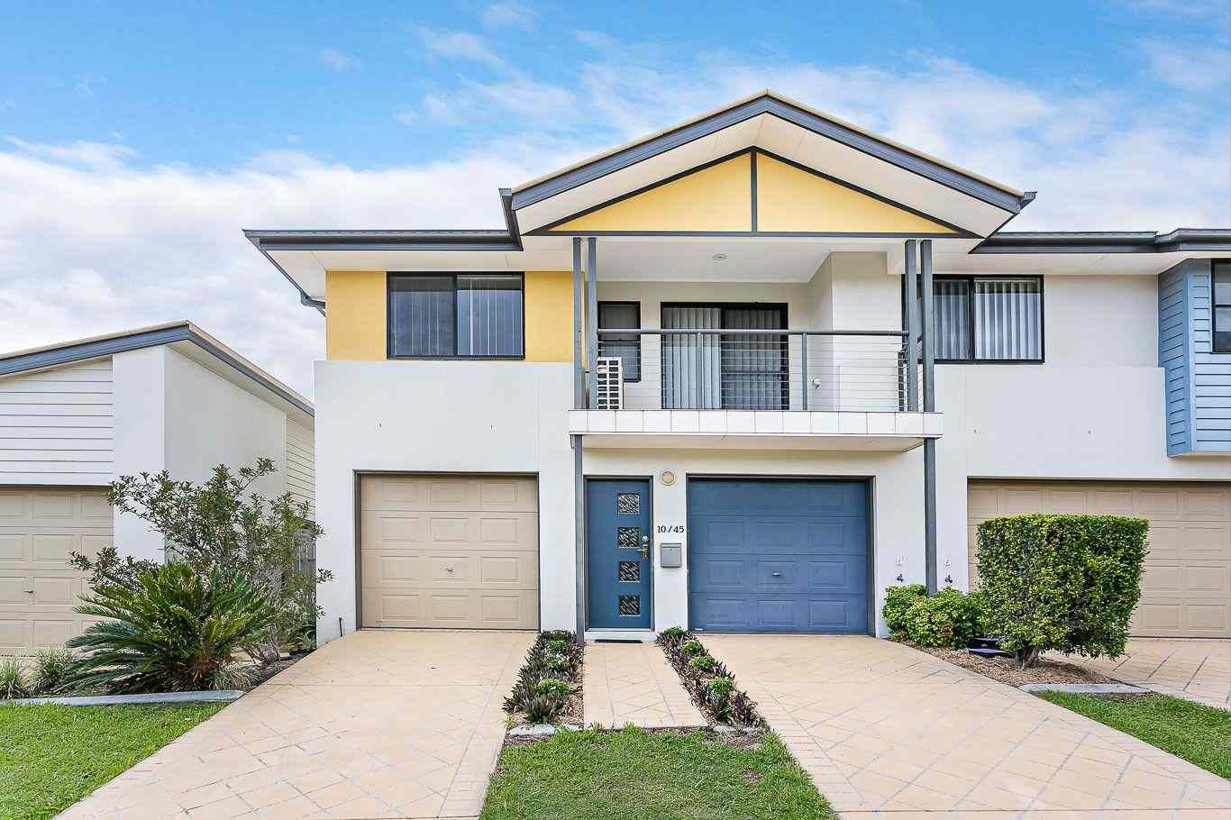 Prop-GPT: Apartment: QLD Upper Coomera, QLD 4209 Home For Rent
