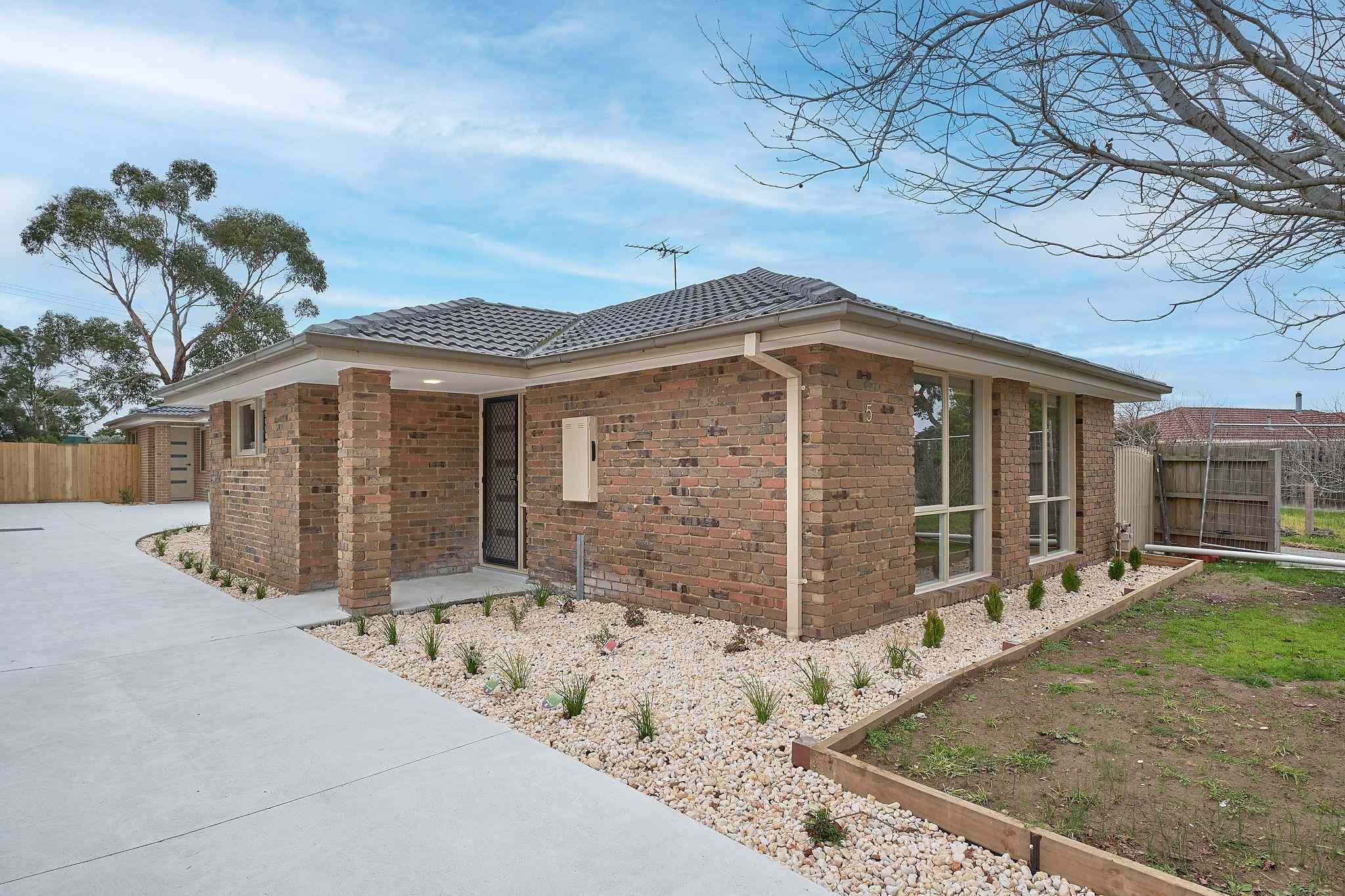Home For Rent: VIC Cranbourne North, VIC 3977 Unit | Prop-GPT the AI-Powered Property Portal
