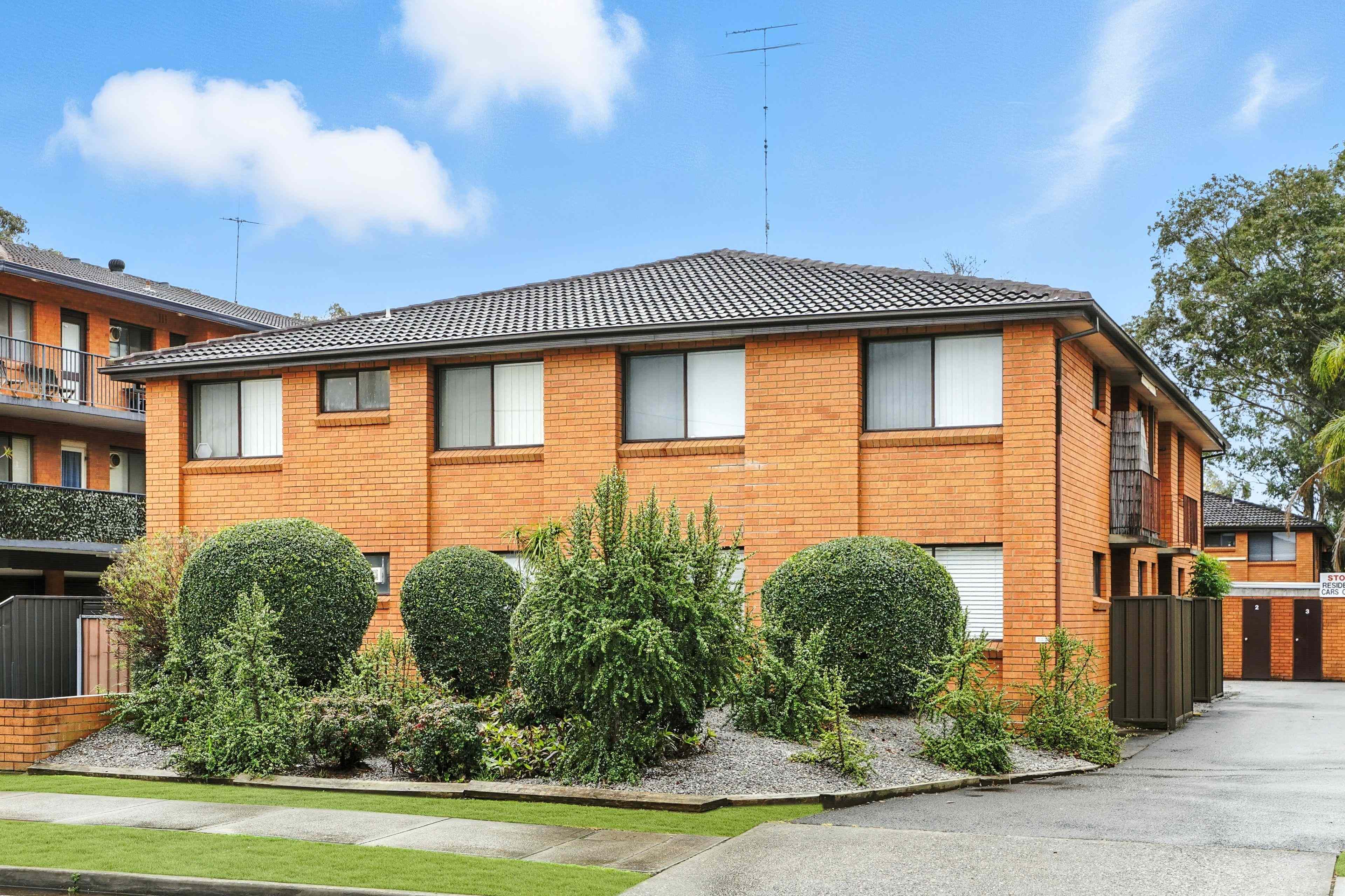 Prop-GPT: Unit: NSW Jamisontown, NSW 2750 Home For Rent