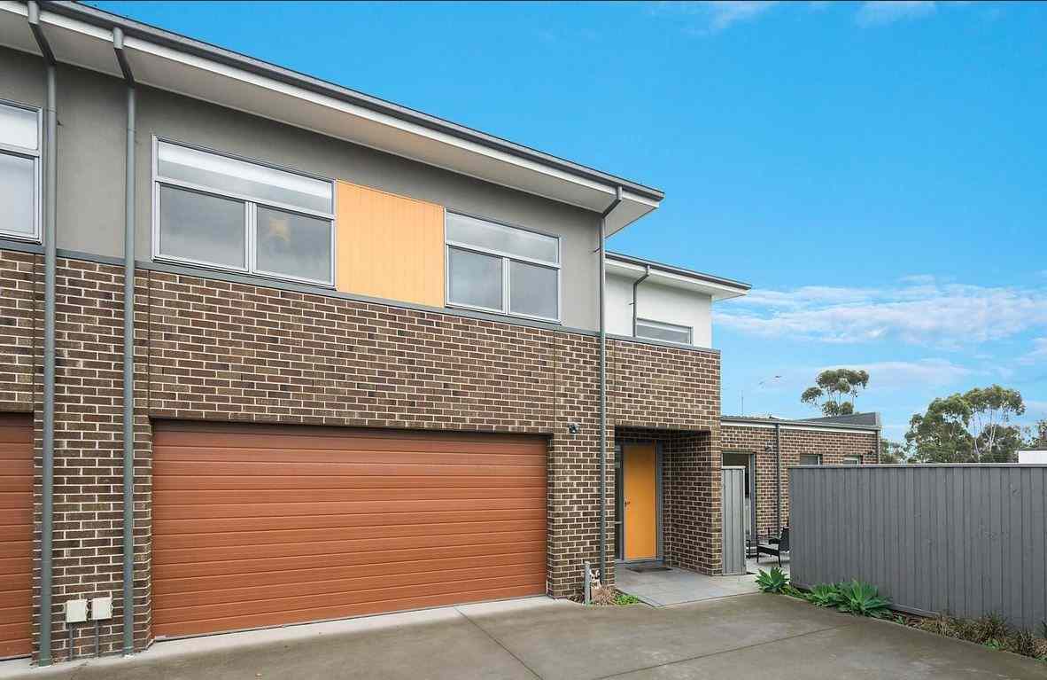 Home For Rent: VIC Wantirna South, VIC 3152 Townhouse | Prop-GPT the AI-Powered Property Portal