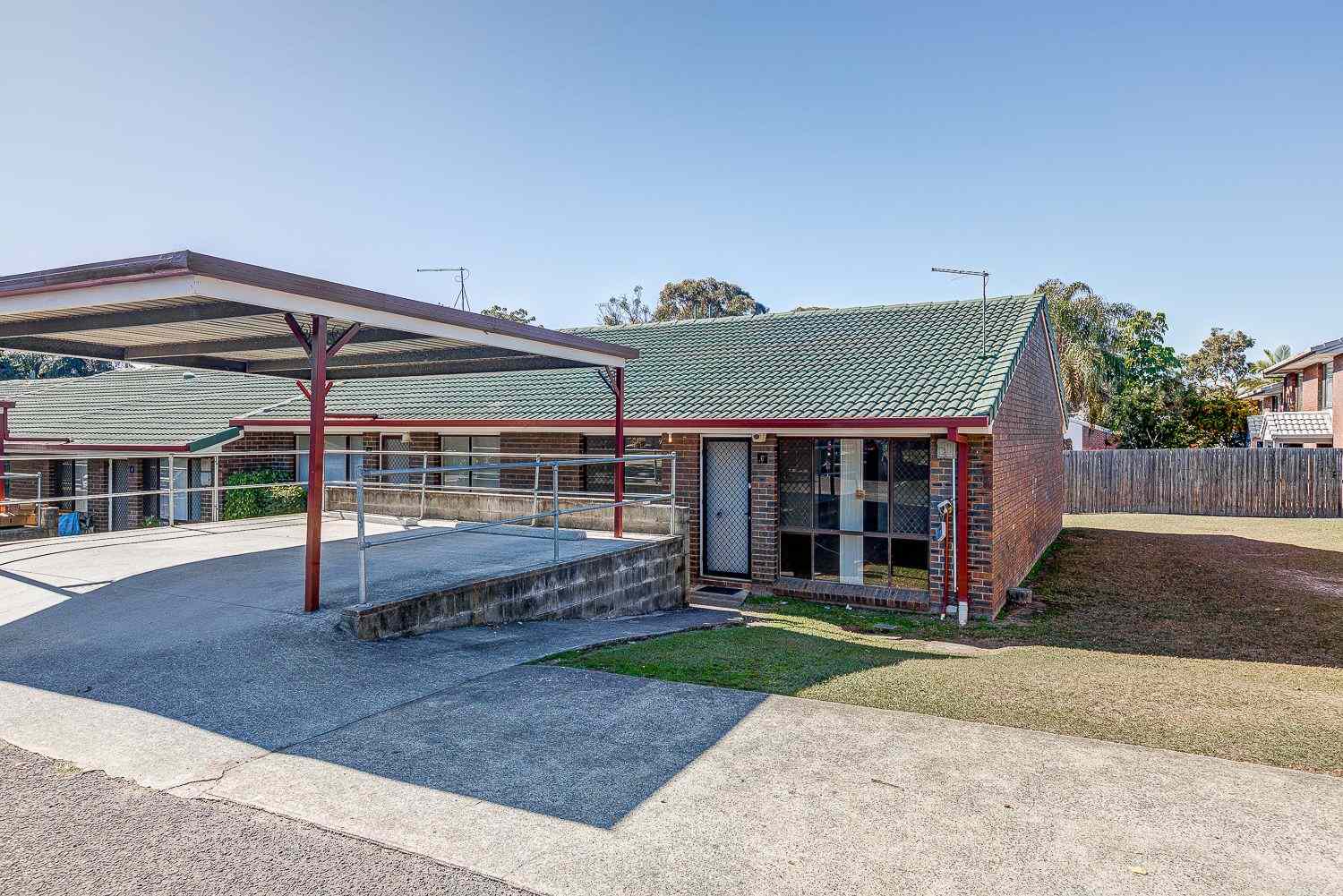 Prop-GPT: House: QLD Woodridge, QLD 4114 Home For Rent