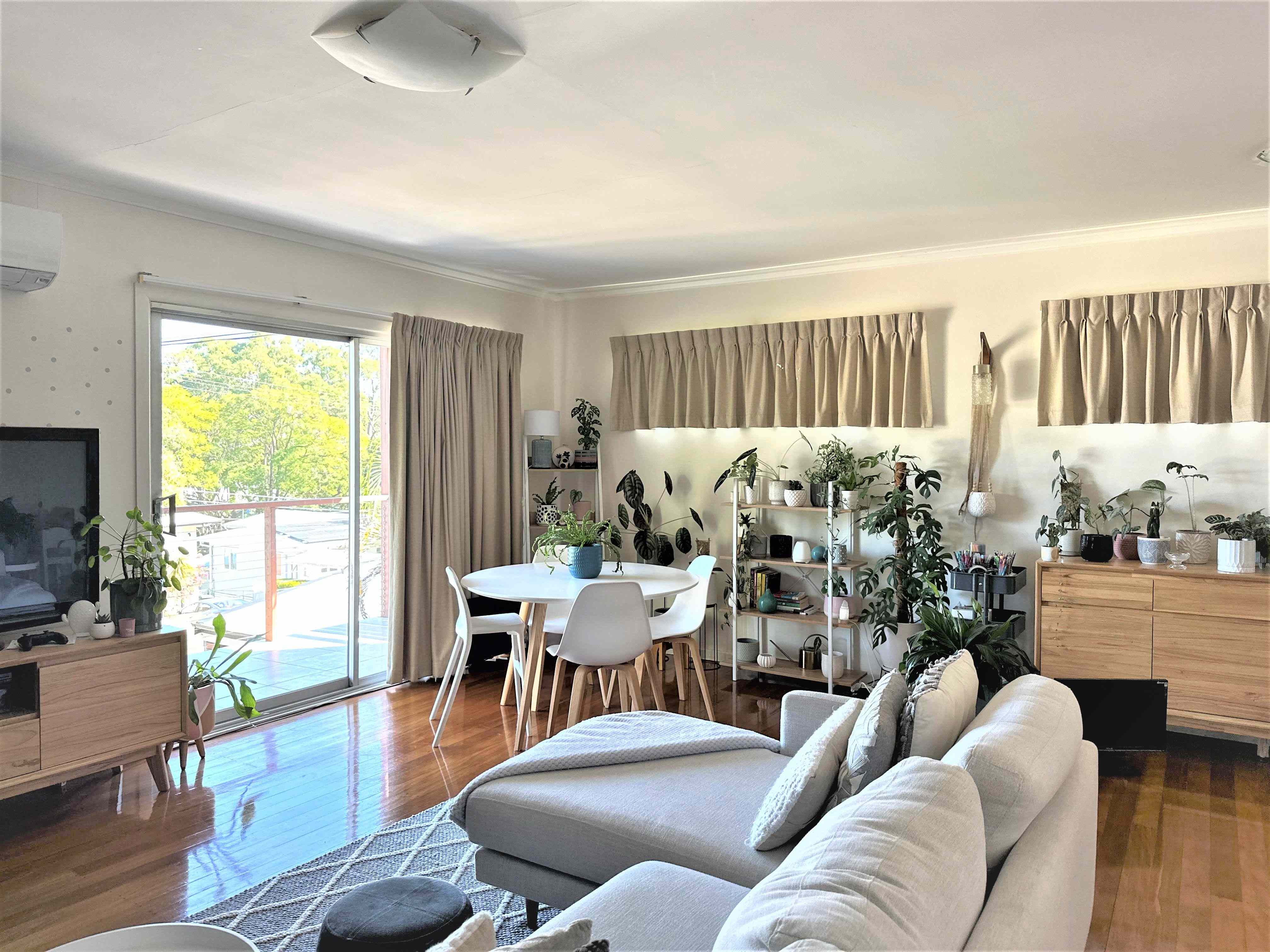 Home For Rent: QLD Holland Park, QLD 4121 House | Prop-GPT the AI-Powered Property Portal