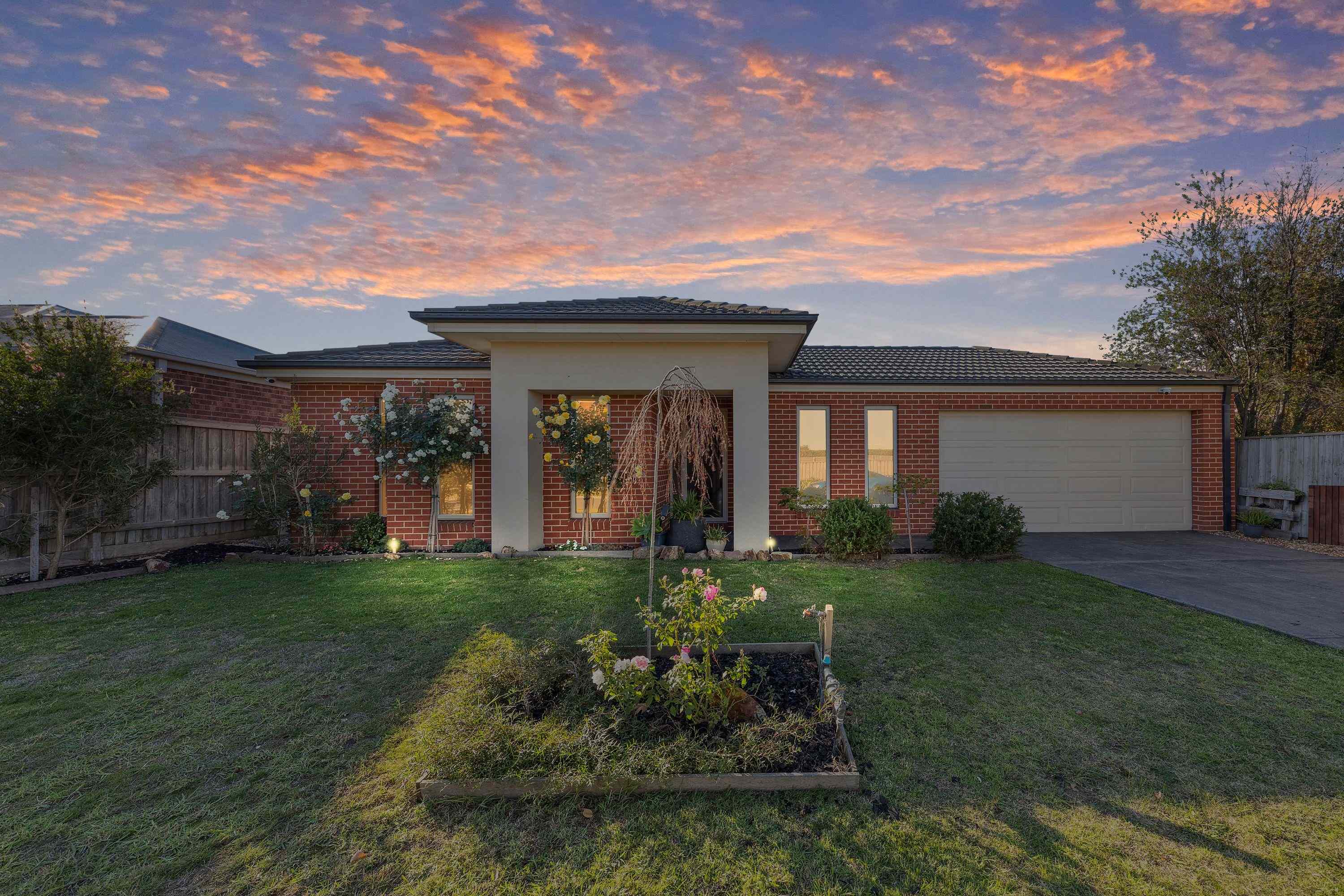 Home For Rent: VIC Pakenham, VIC 3810 House | Prop-GPT the AI-Powered Property Portal