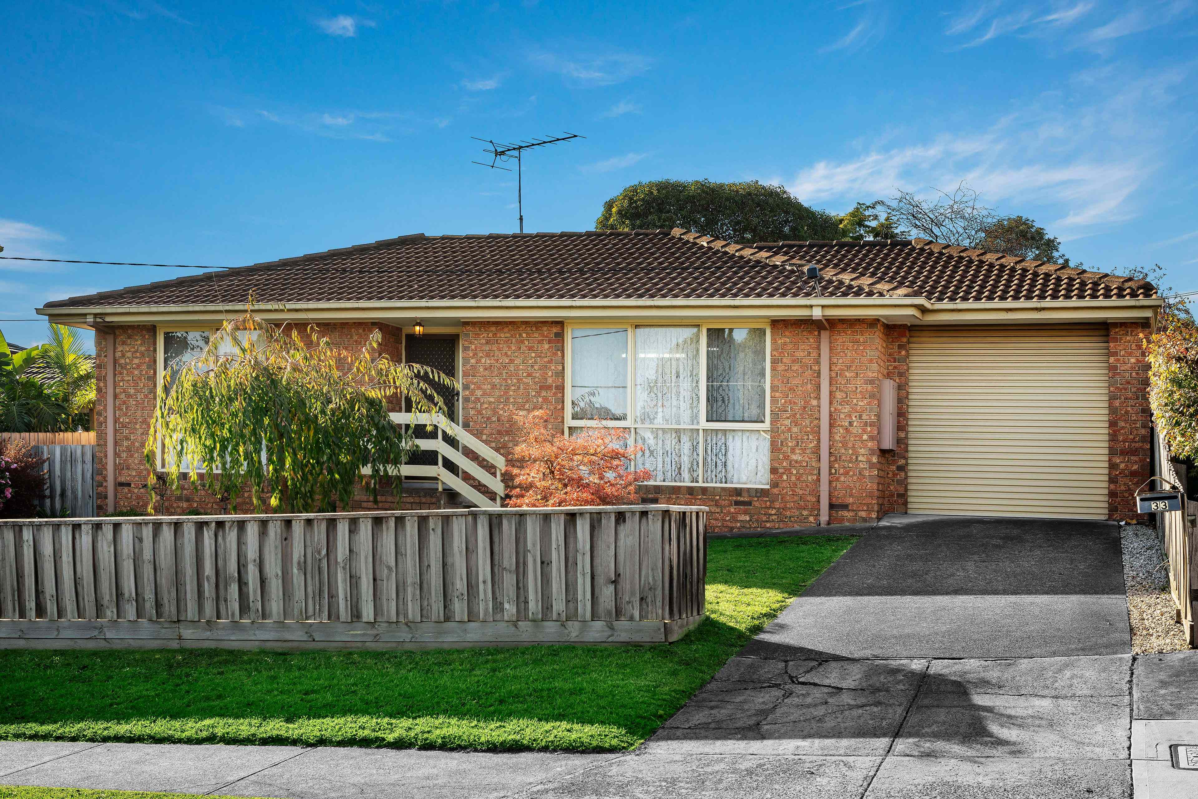 Home For Rent: VIC Viewbank, VIC 3084 House | Prop-GPT the AI-Powered Property Portal