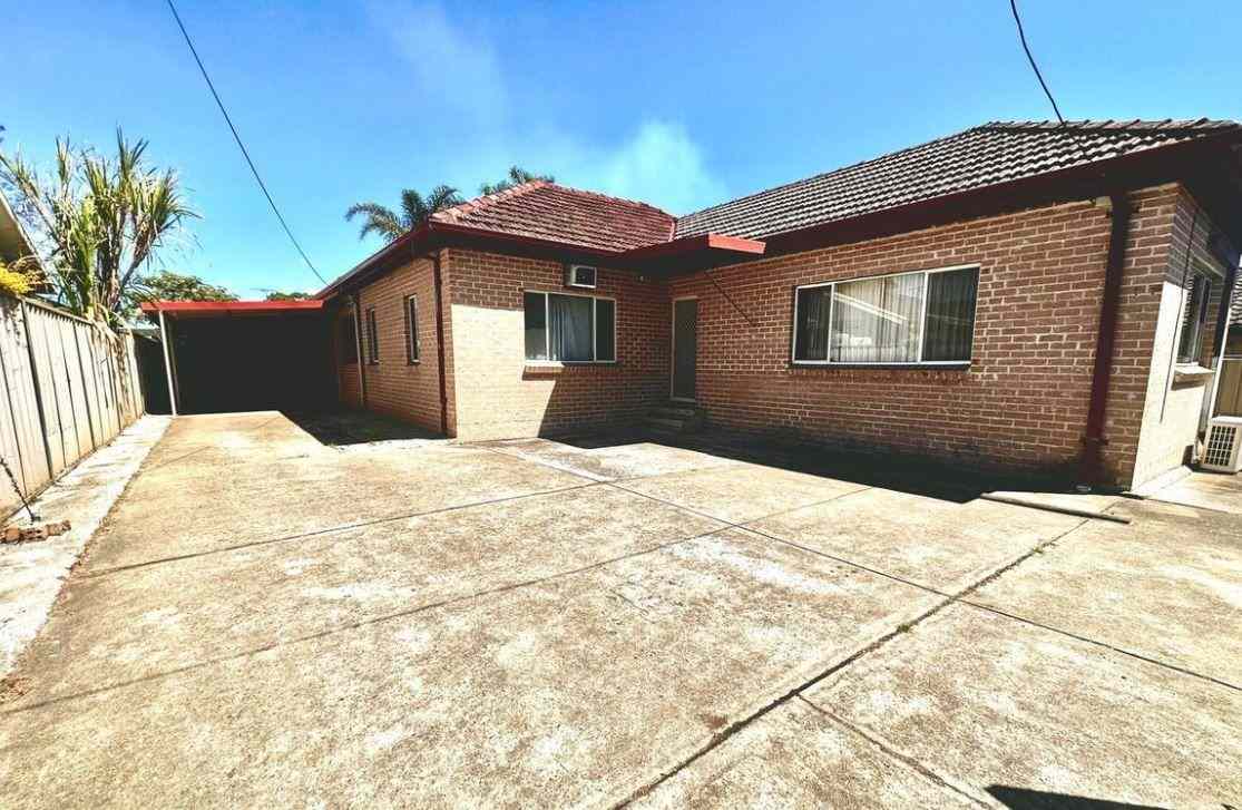 Home For Rent: NSW North St Marys, NSW 2760 House | Prop-GPT the AI-Powered Property Portal