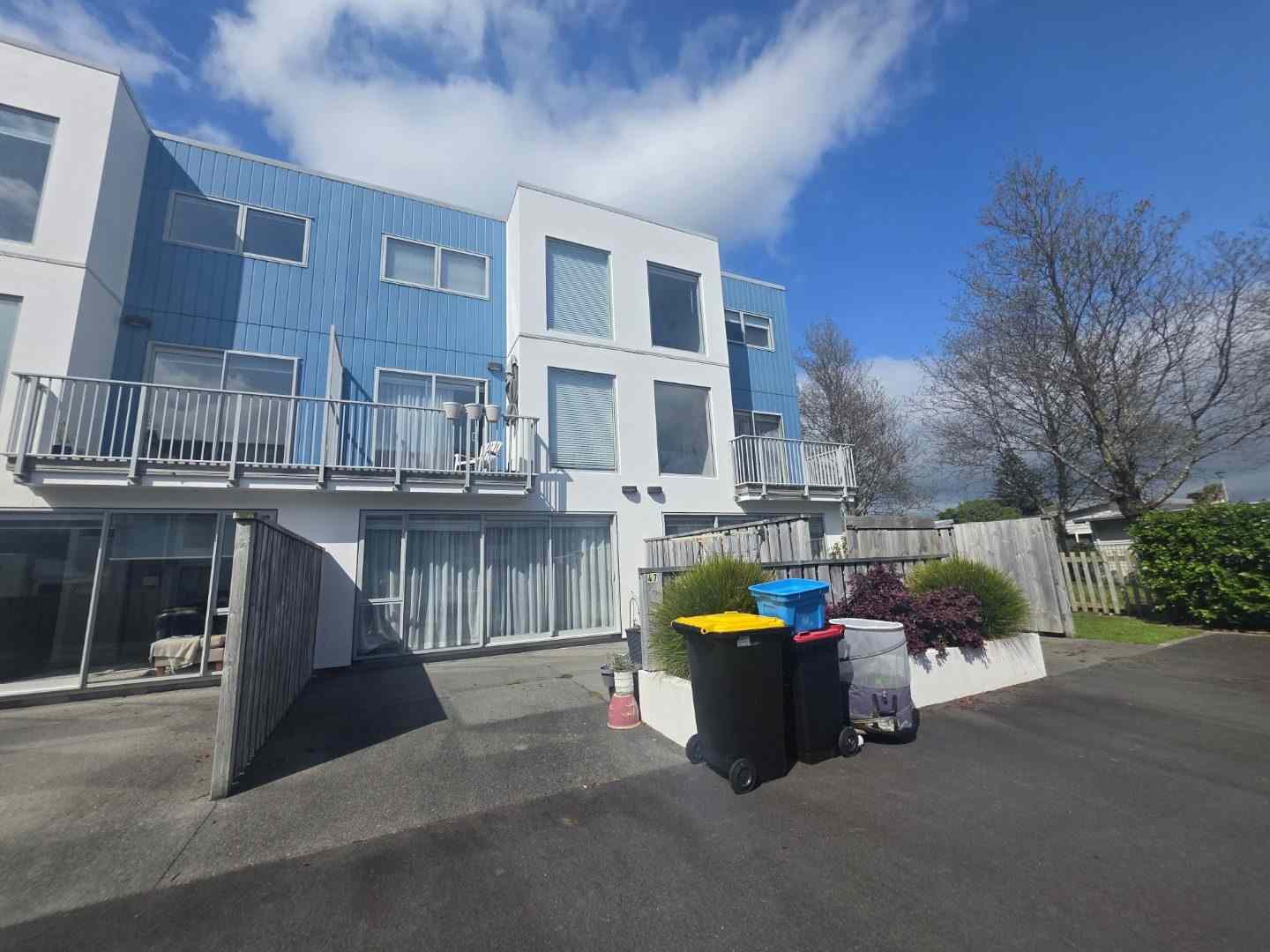 Prop-GPT: House: BOP Papamoa, Bay of Plenty, BOP 3187 Papamoa, 3 bedrooms, $715 pw