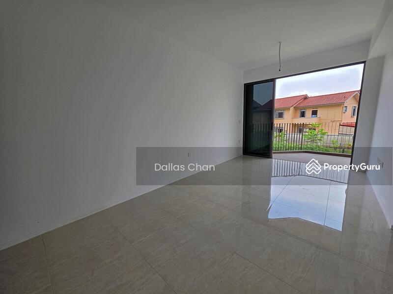 Condominium for Sale, The Watergardens at Canberra, SGD 1,668,000 | 99-year lease