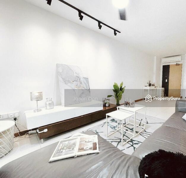 HDB Flat for Sale, 301B Punggol Central, SGD 698,000 | 99-year lease