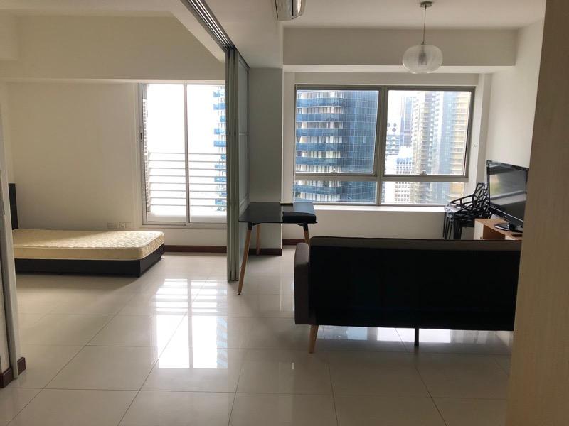 Apartment for Sale, The Sail @ Marina Bay Apartment For Sale, $1,790,000, 2 Bed 2 Bath 883 sqft $2,027.00 psf, SGD 1,790,000 | 99-year Leasehold