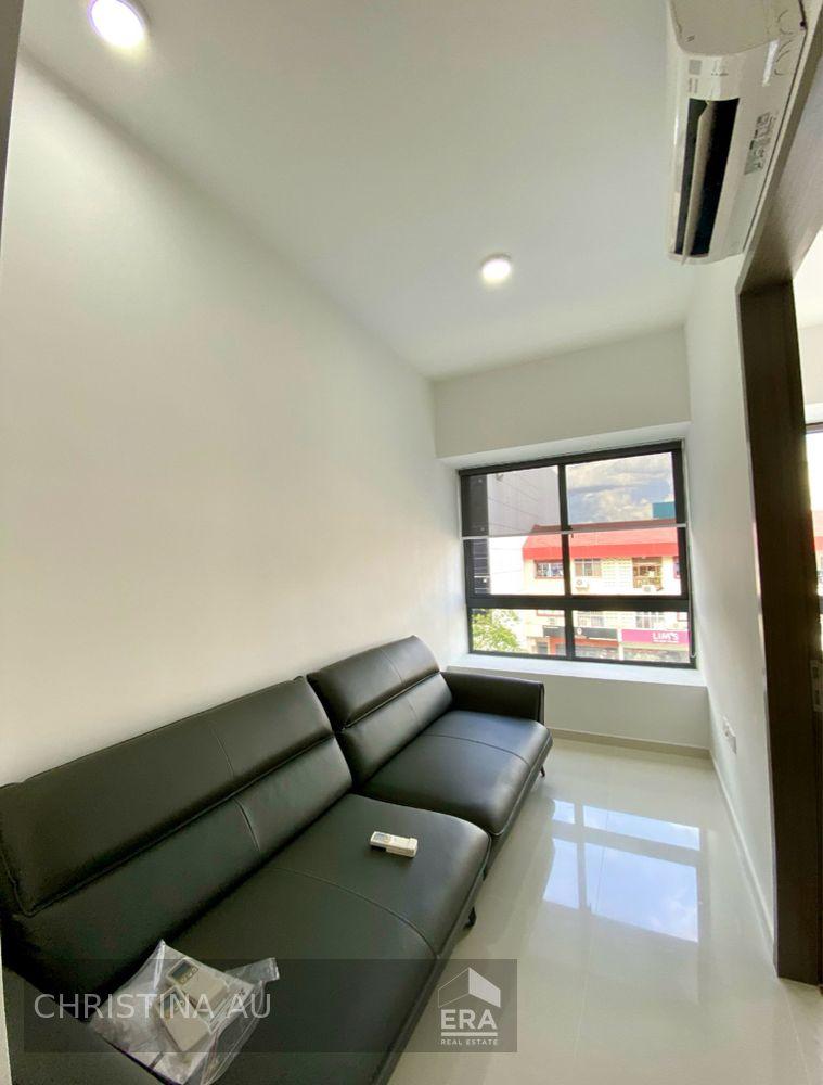 Prop-GPT: Condominium:   Fowlie Road Sycamore Tree For Sale