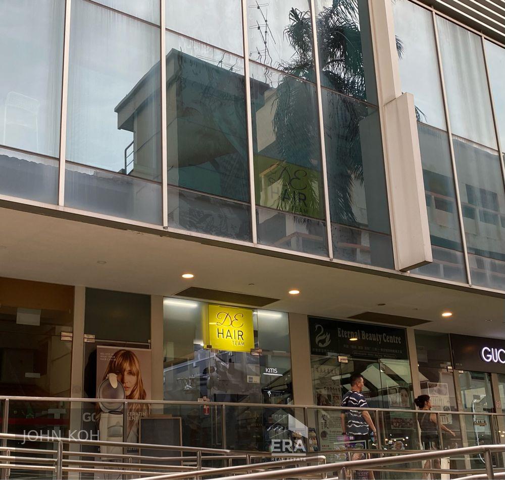 HDB - Shop for Sale, Upper Serangoon Road The Midtown, SGD 1,910,650 | Leasehold 99