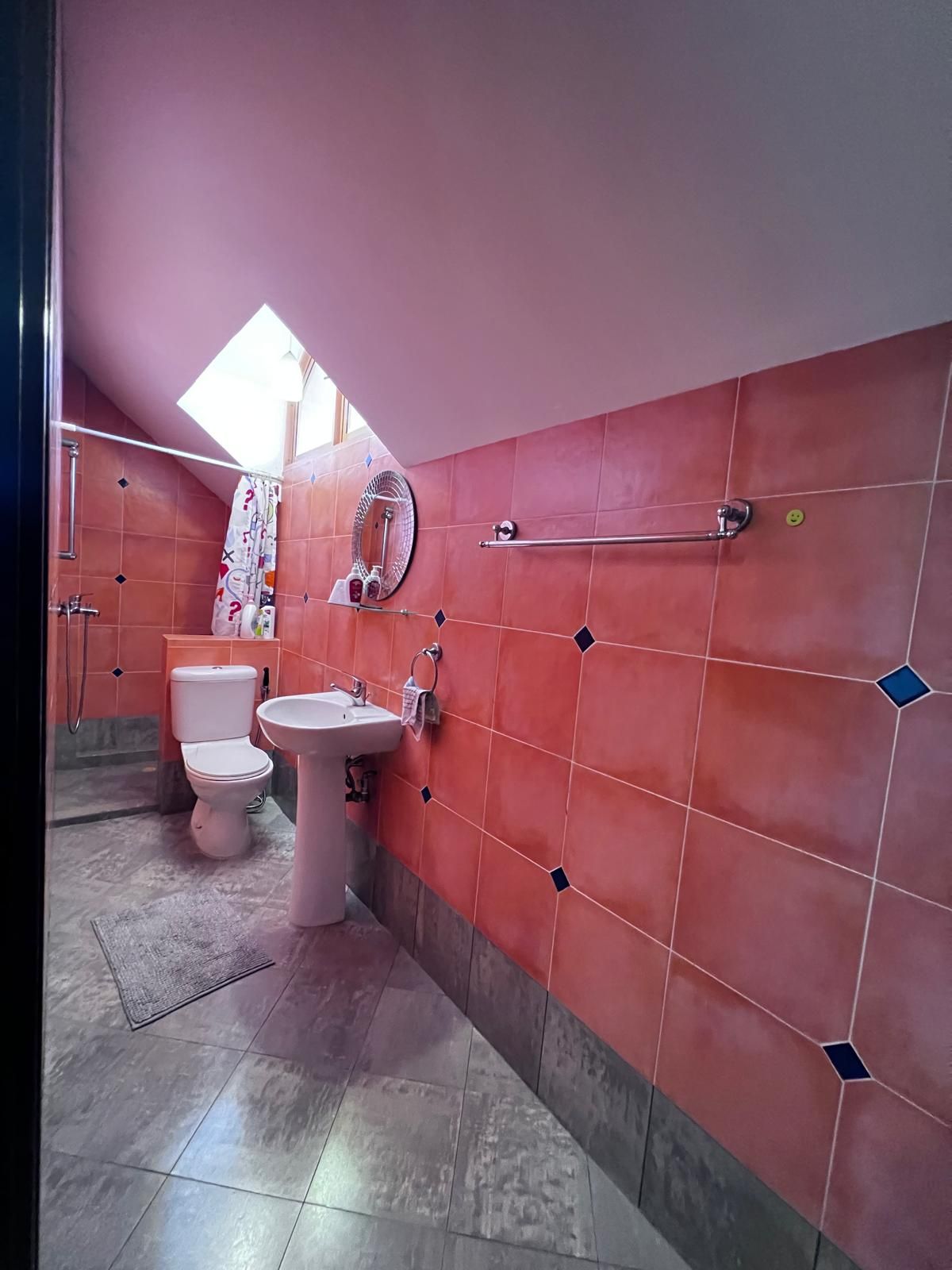 Condominium for Sale, Wallich Residence Condominium For Sale, $2,000,000, 1 Bed 1 Bath 614 sqft $3,257.00 psf, SGD 2,000,000