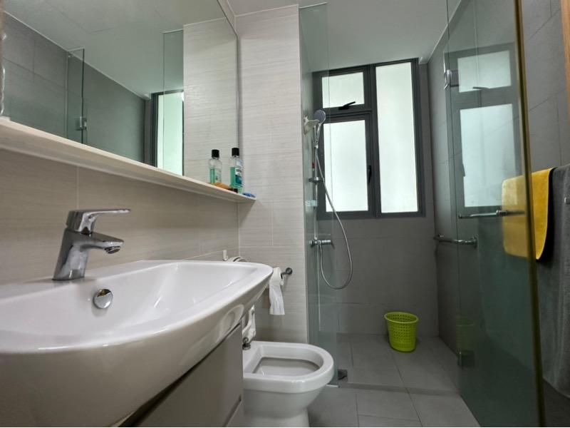 Condominium for Sale, The Glades Condominium For Sale, $1,200,000, 2 Bed 2 Bath 667 sqft $1,799.00 psf, SGD 1,200,000 | 99-year Leasehold