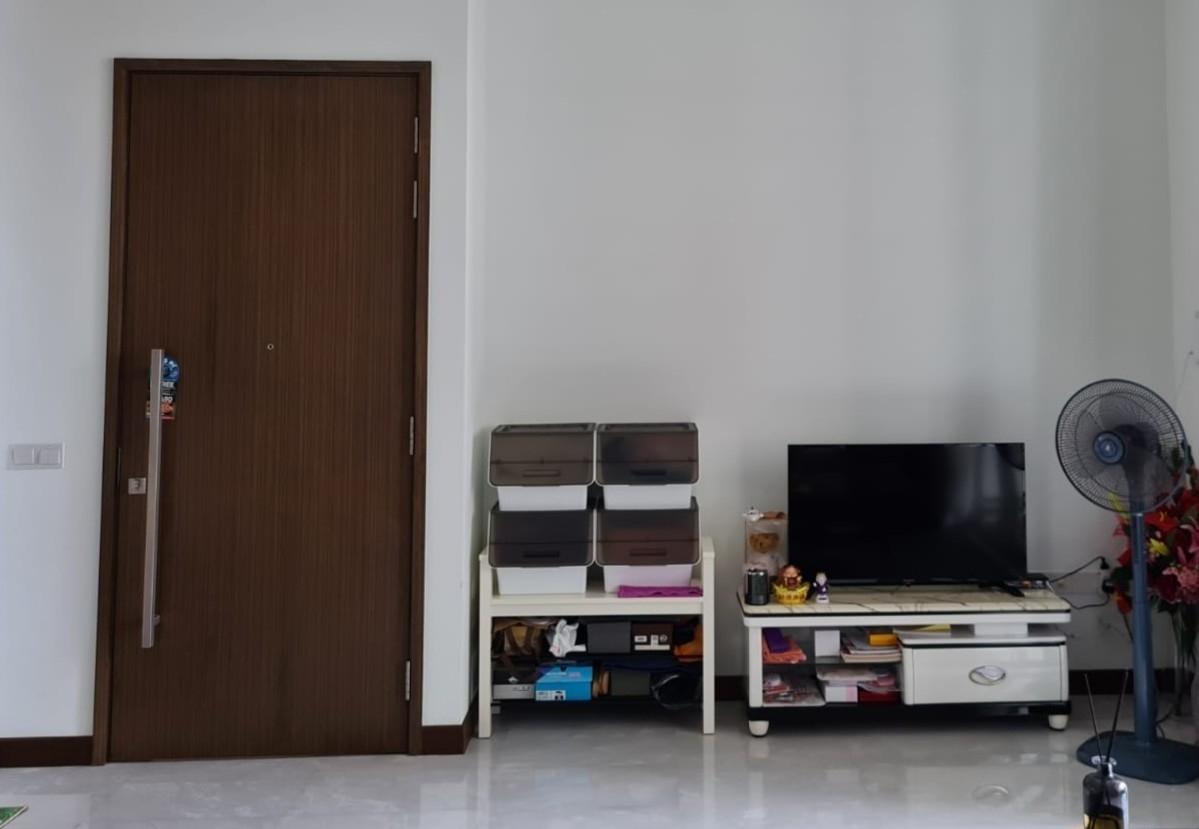Condominium for Sale, Eco Condominium For Sale, $1,100,000, 1 Bed 1 Bath 689 sqft $1,597.00 psf, SGD 1,100,000 | 99-year Leasehold