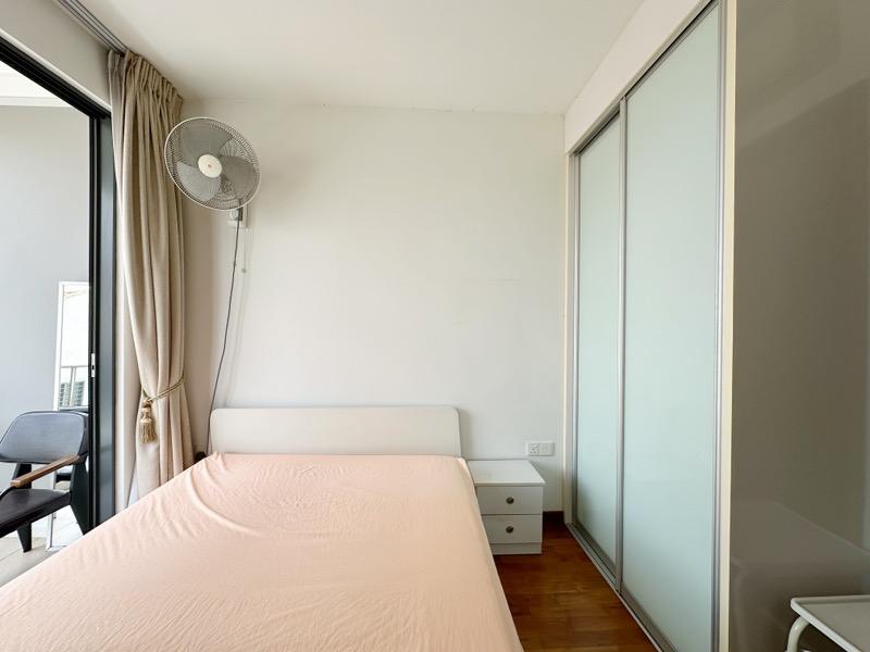 Condominium for Sale, iSuites @ Palm Condominium For Sale, $943,888, 2 Bed 1 Bath 635 sqft $1,486.00 psf, SGD 943,888 | 999-year Leasehold