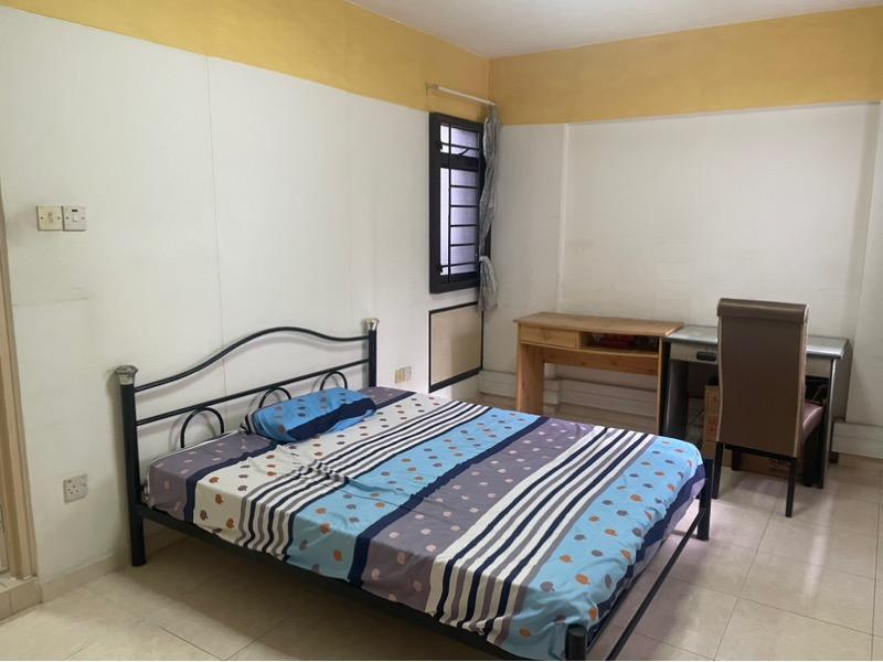 HDB Apartment for Sale, 295B Compassvale Crescent HDB Apartment For Sale, $650,000, 3 Bed 2 Bath 10 sqft $65,000.00 psf, SGD 650,000 | 99-year Leasehold