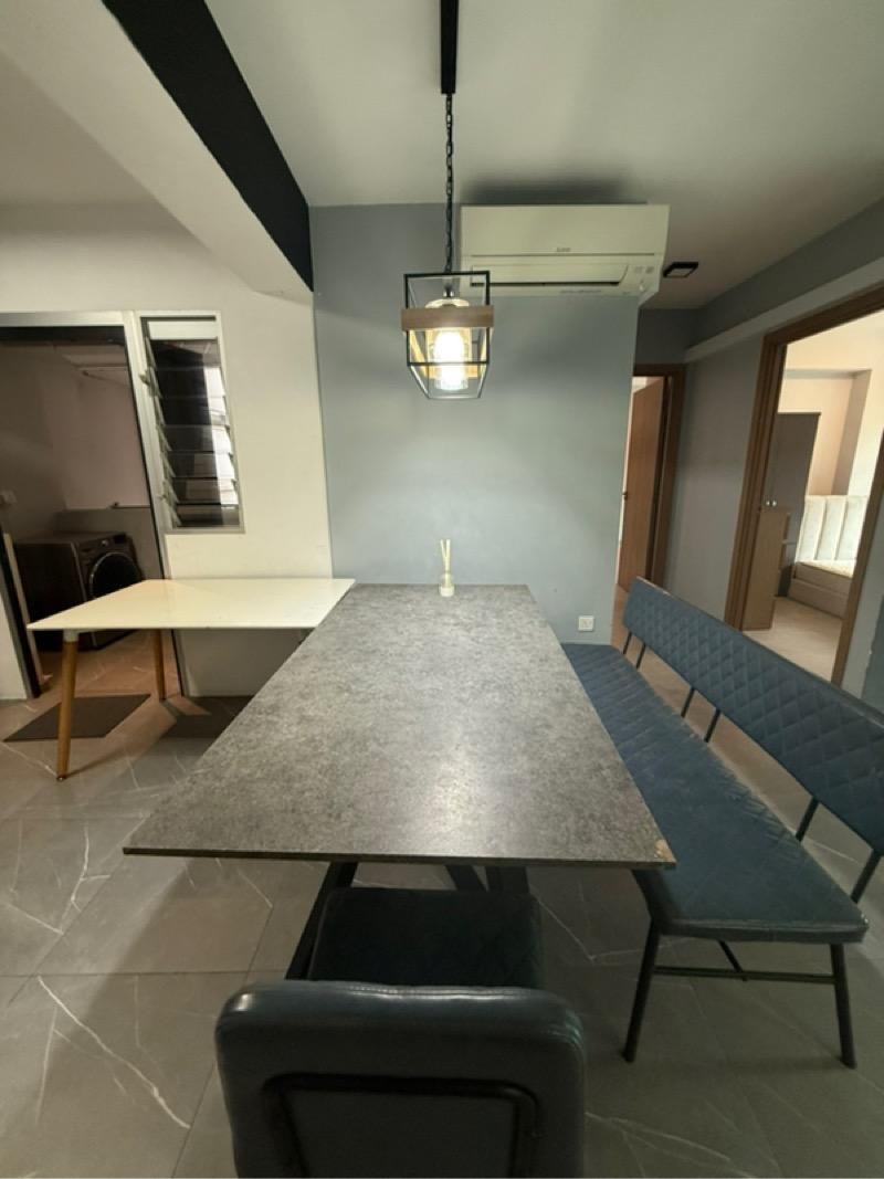 HDB Apartment for Sale, 439A West Edge @ Bukit Batok HDB Apartment For Sale, $680,000, 3 Bed 2 Bath 1,001 sqft $679.00 psf, SGD 680,000 | 99-year Leasehold